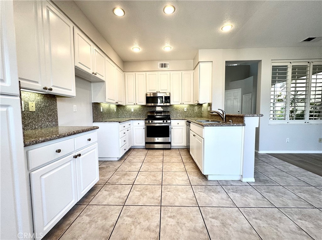 13615 TEAL RIDGE Court