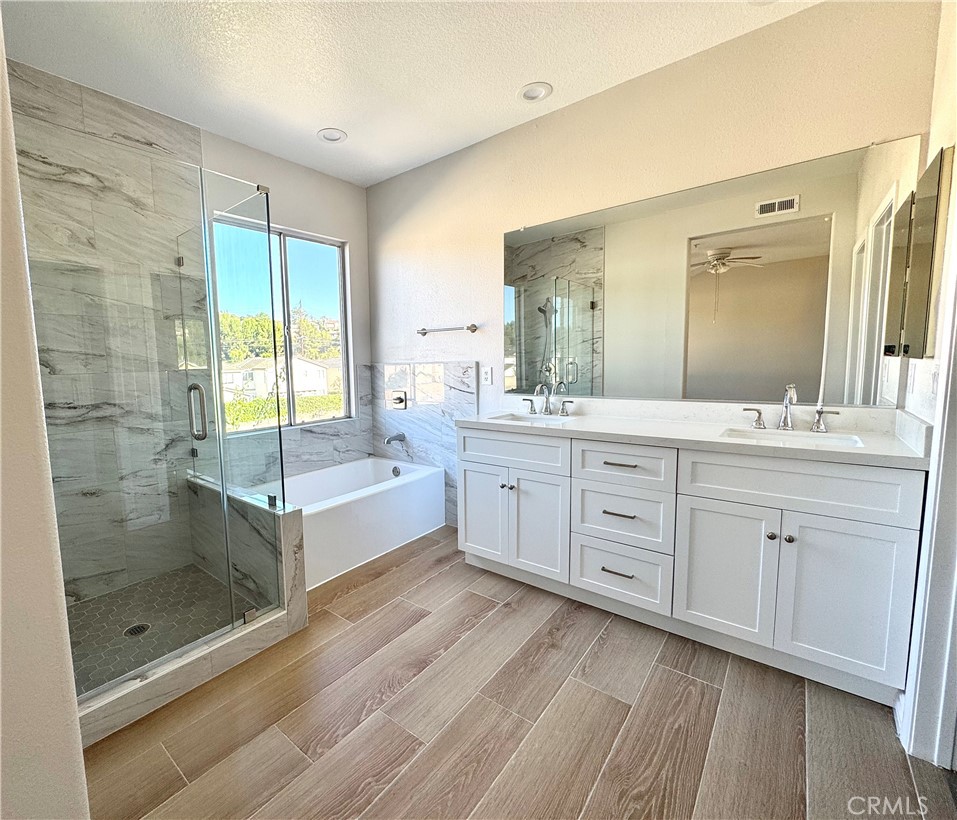 13615 TEAL RIDGE Court