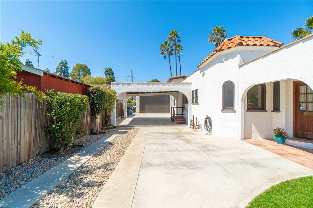 26215 Ocean View Avenue