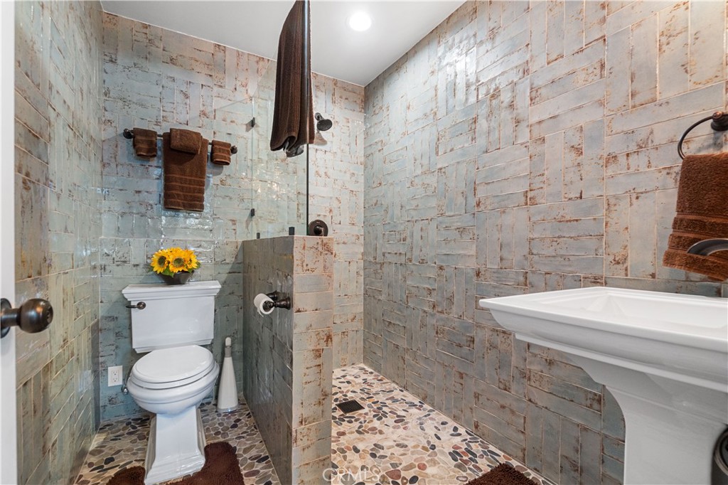 26215 Ocean View Avenue