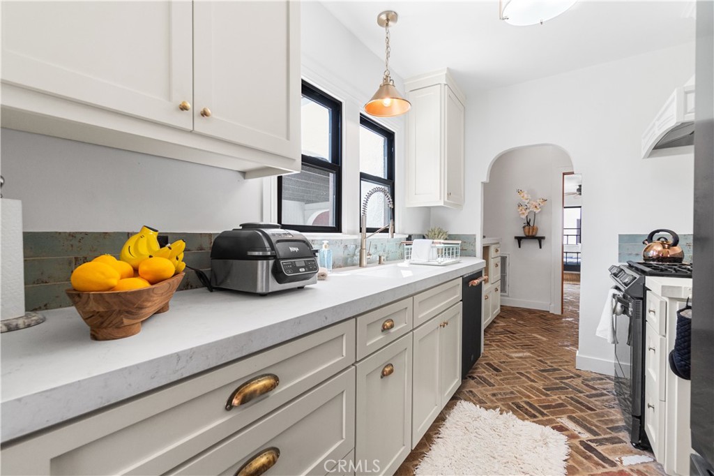 26215 Ocean View Avenue