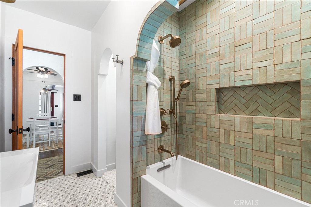 26215 Ocean View Avenue