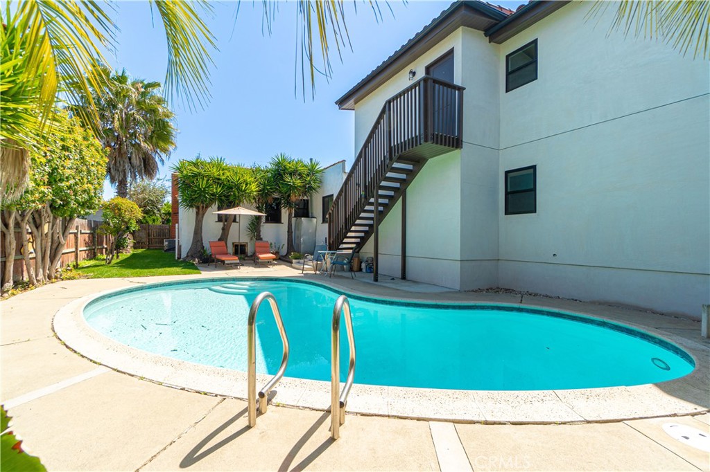 26215 Ocean View Avenue