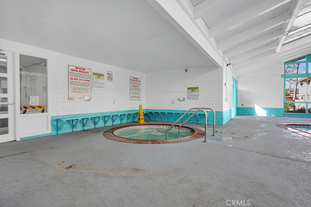 1300 Saratoga Avenue 201