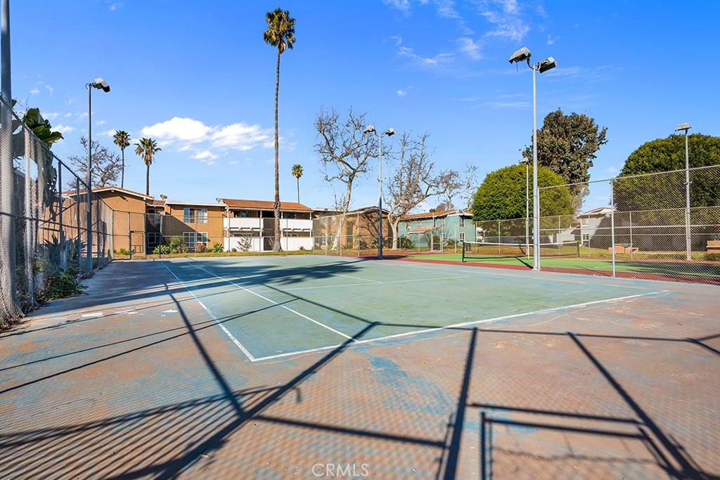 1300 Saratoga Avenue 201