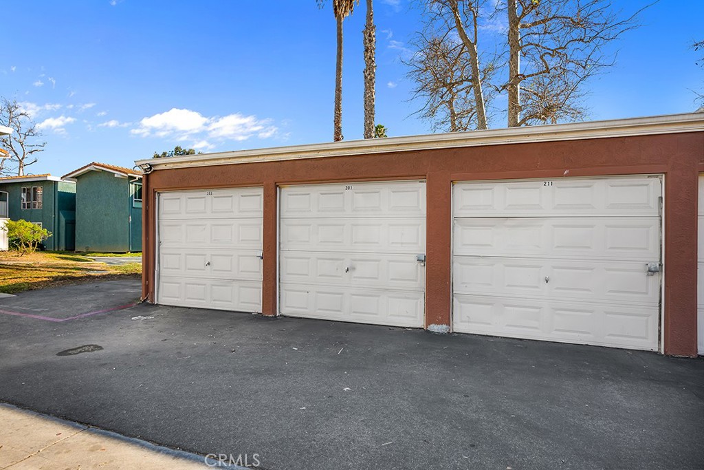 1300 Saratoga Avenue 201