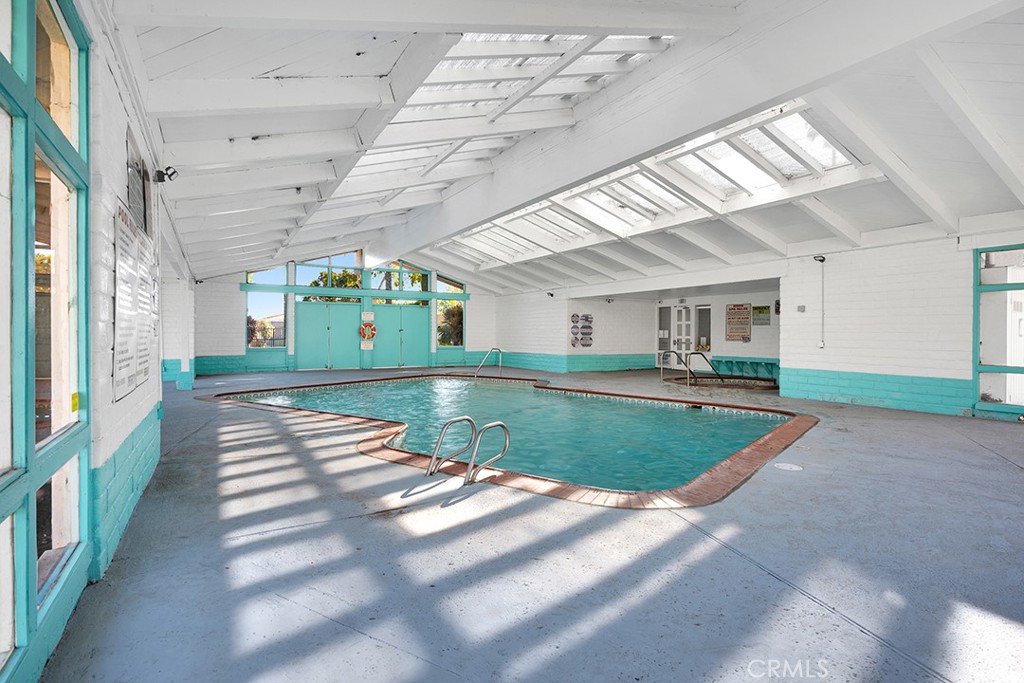 1300 Saratoga Avenue 201