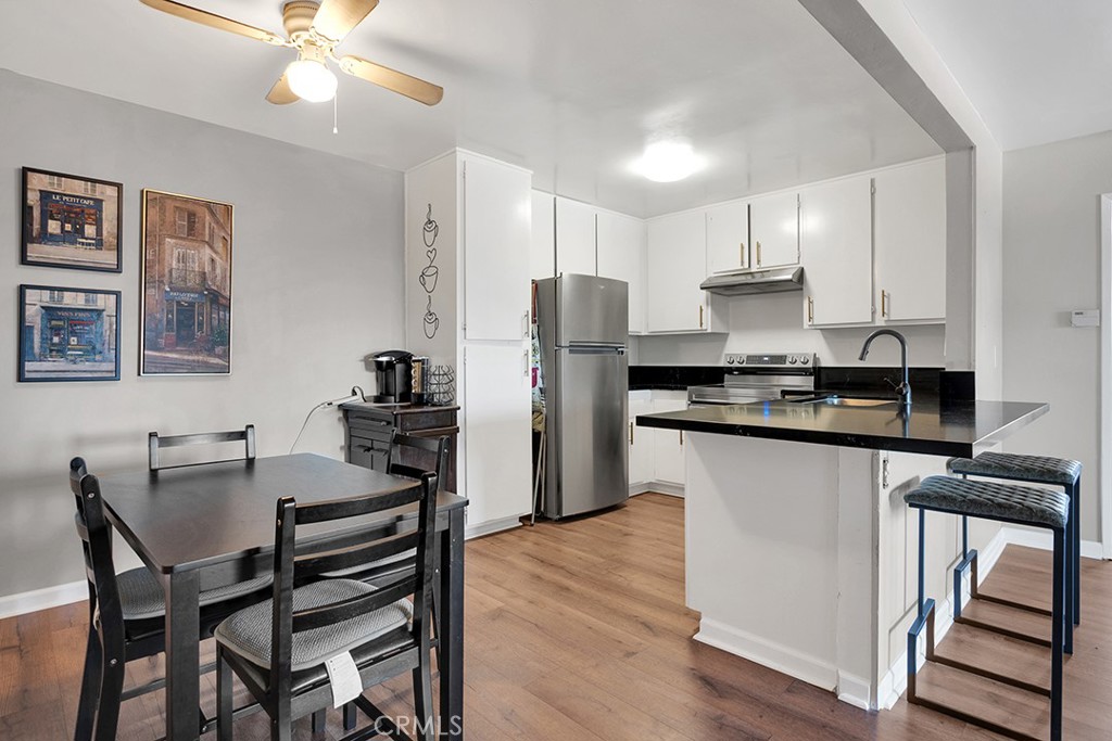 1300 Saratoga Avenue 201