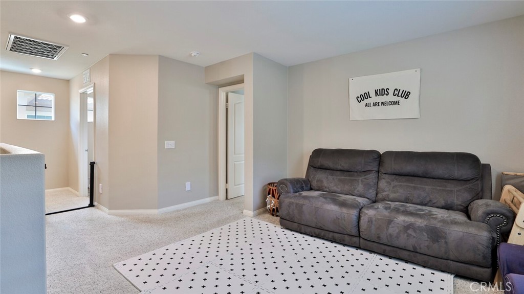 7481 Shorthorn Street