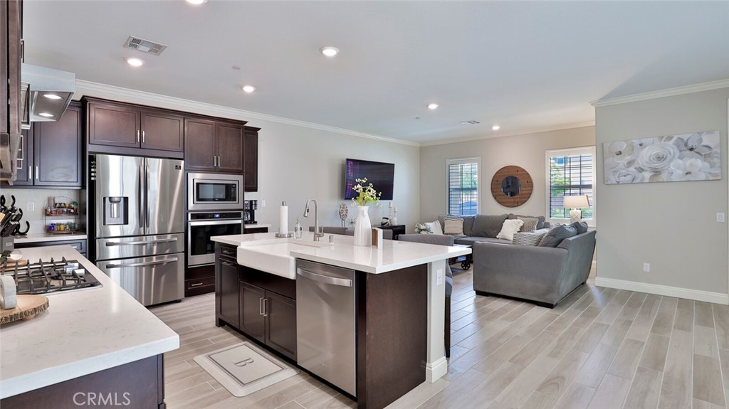 7481 Shorthorn Street