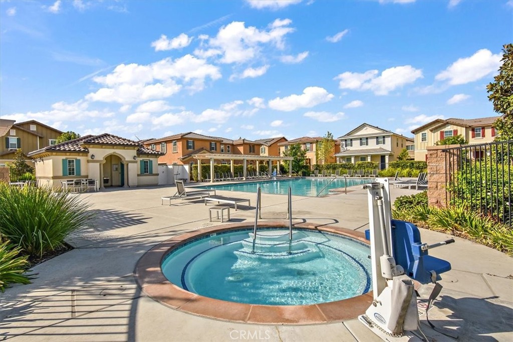 7481 Shorthorn Street