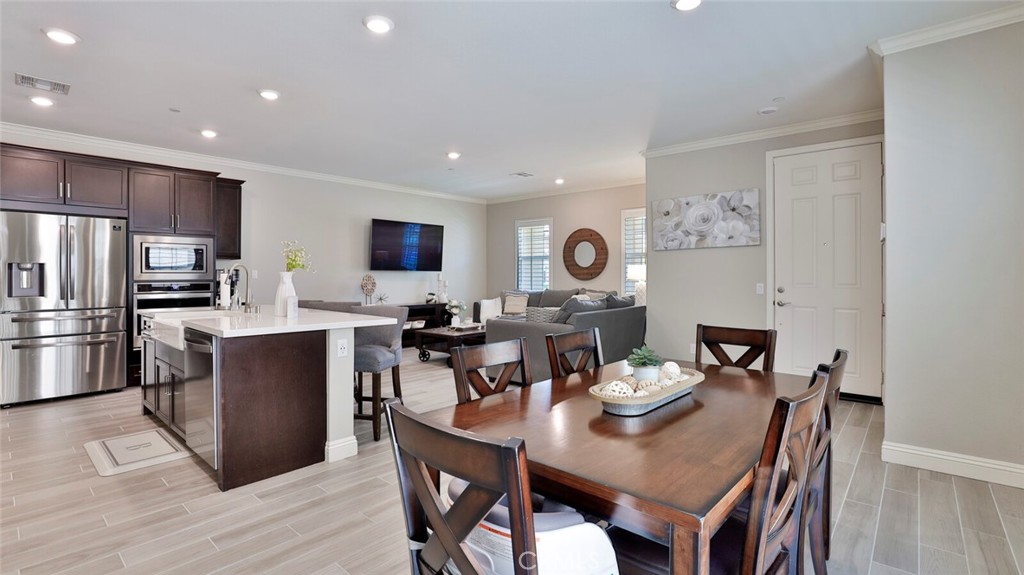 7481 Shorthorn Street