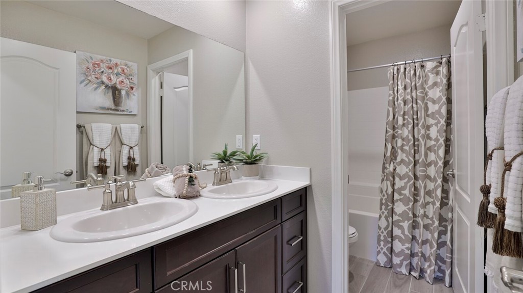 7481 Shorthorn Street