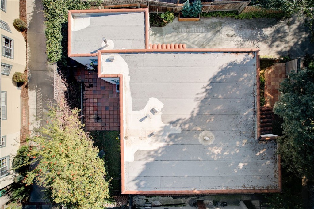 255 E Mountain Street