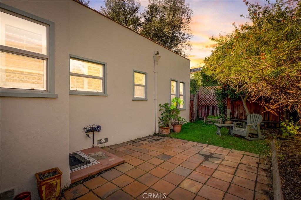 255 E Mountain Street