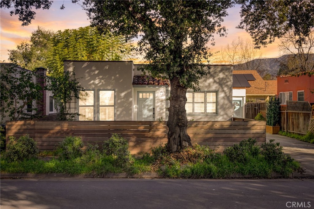 255 E Mountain Street