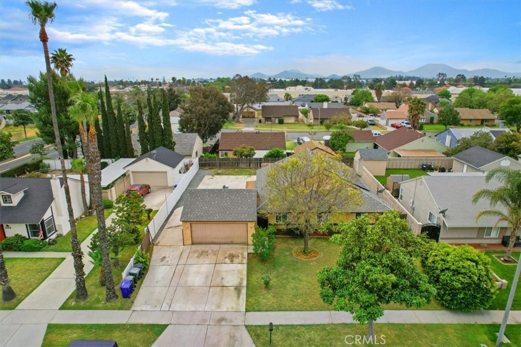 1313 W Rosewood Street