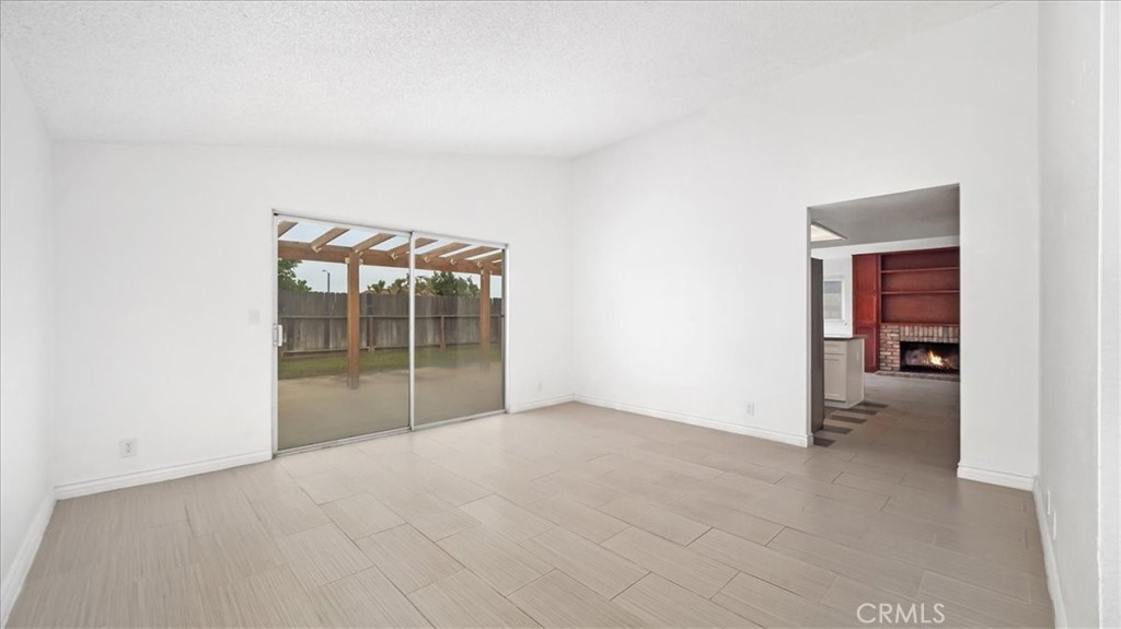 1313 W Rosewood Street