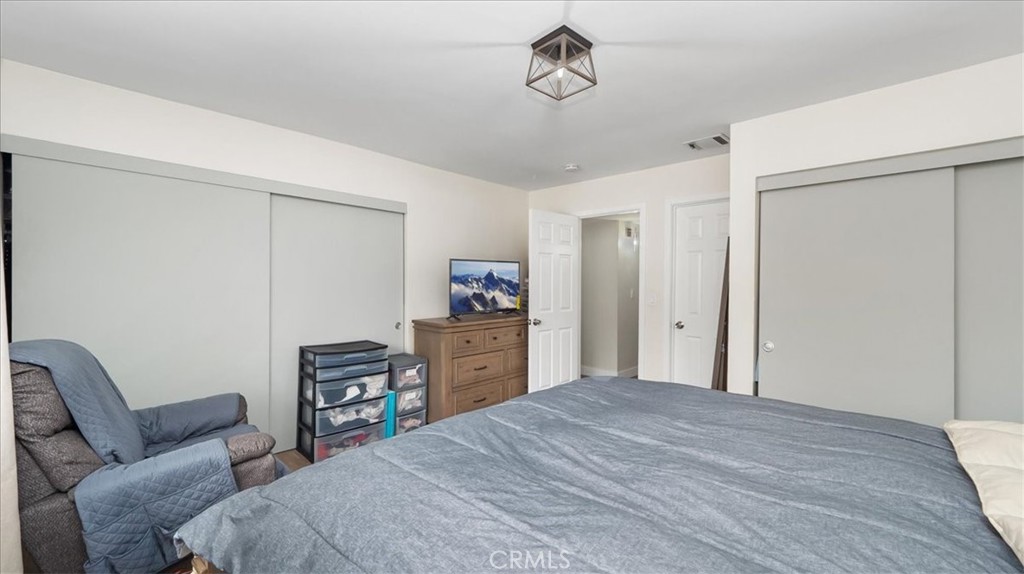 16136 Cornuta Avenue 112