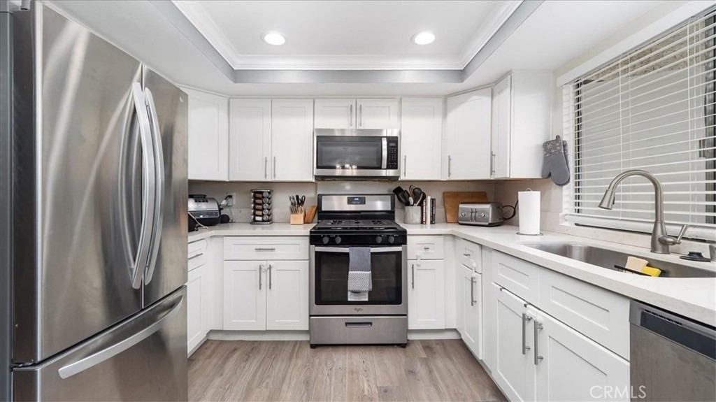 16136 Cornuta Avenue 112