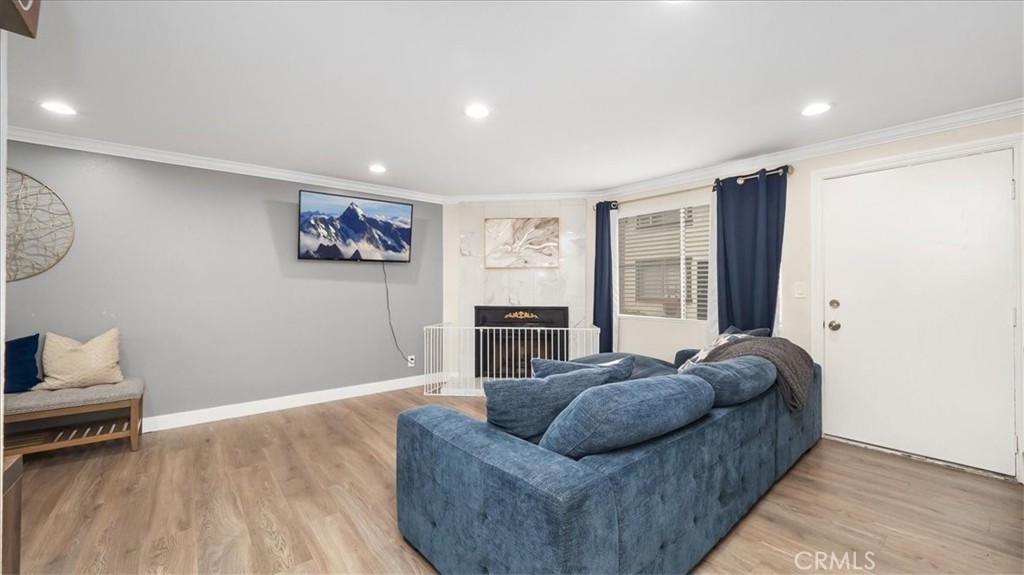 16136 Cornuta Avenue 112