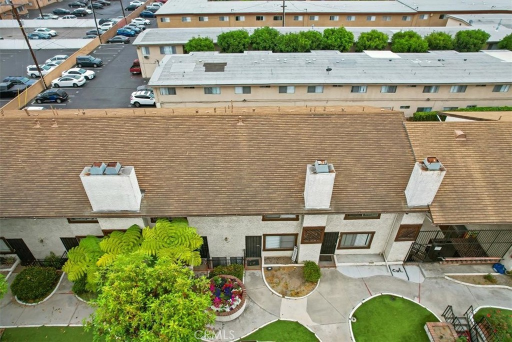 16136 Cornuta Avenue 112