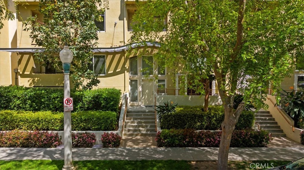 13200 Pacific Promenade 140