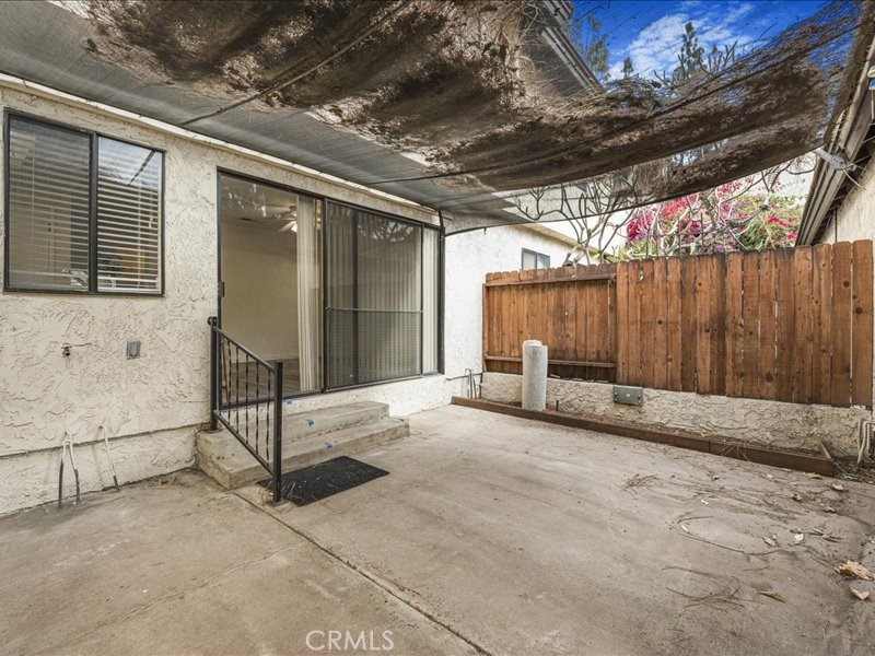 807 Via Sierra Nevada