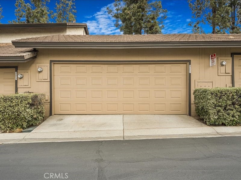 807 Via Sierra Nevada