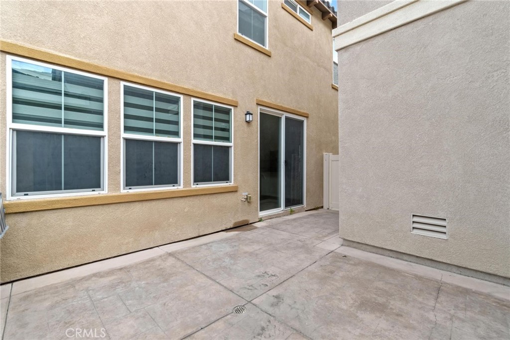 8607 Founders Grove Street