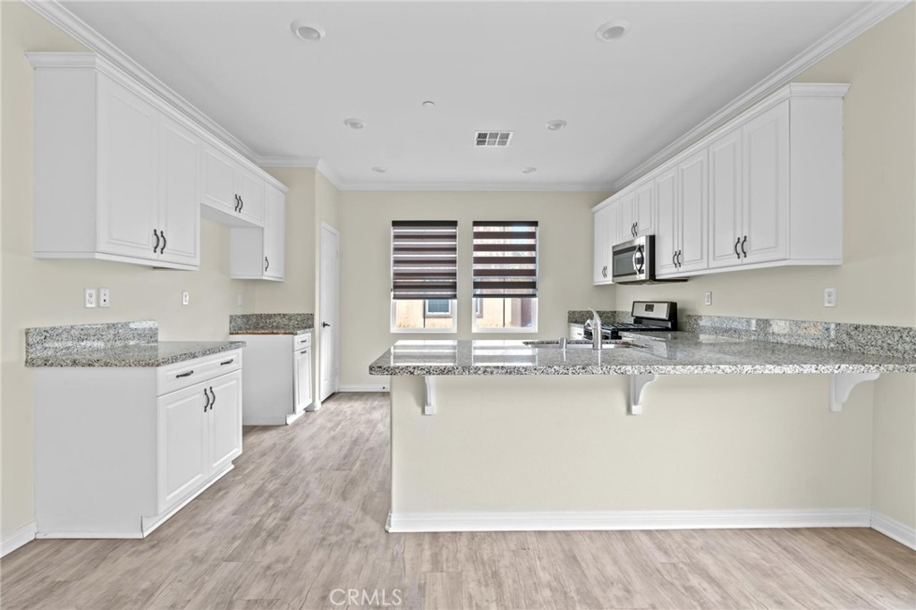 8607 Founders Grove Street