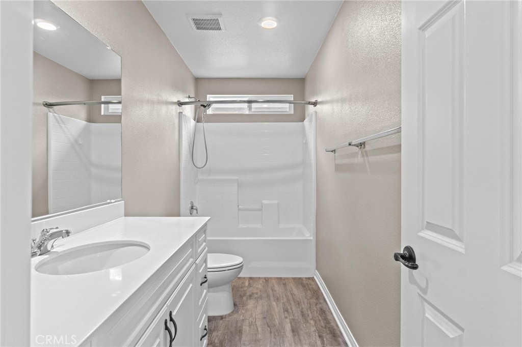 8607 Founders Grove Street