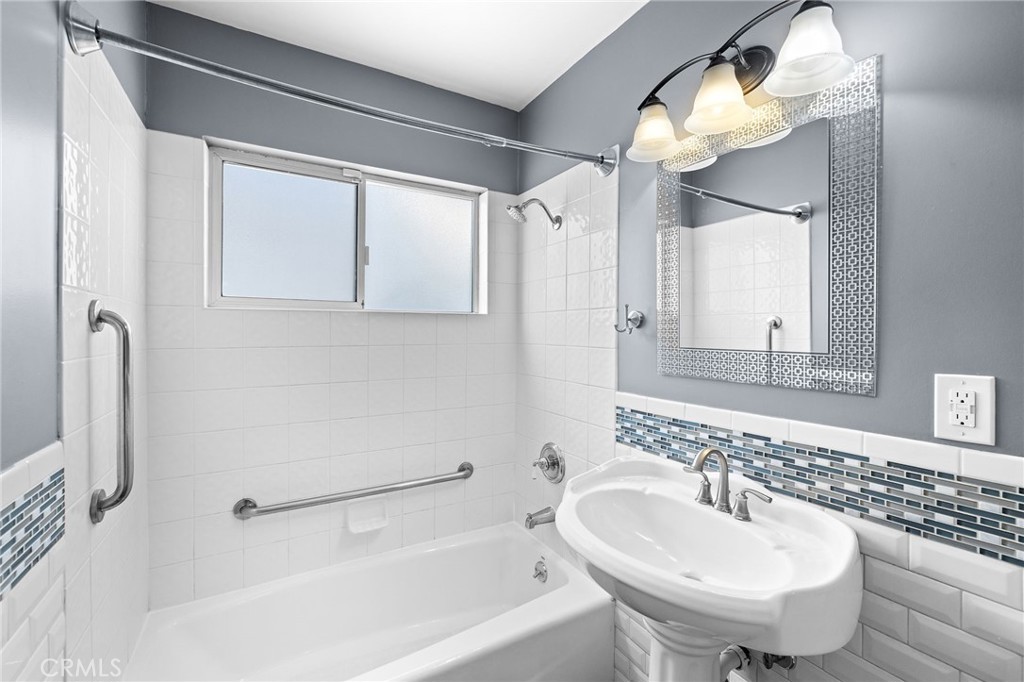 15458 Pastrana Drive