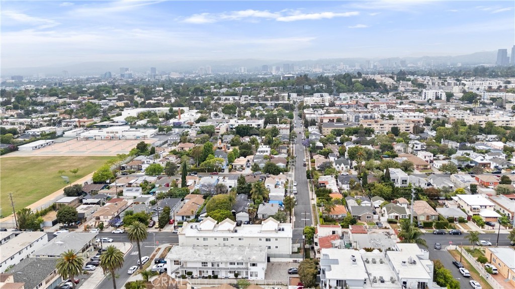 3604 Westwood Boulevard 203