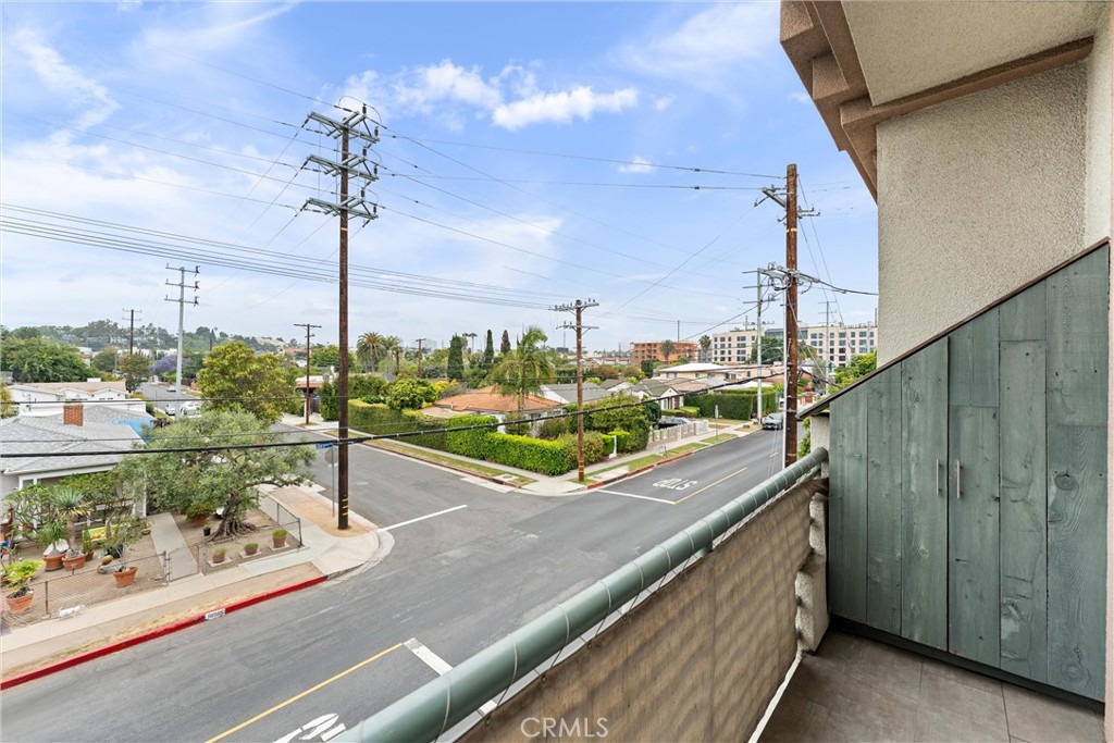 3604 Westwood Boulevard 203