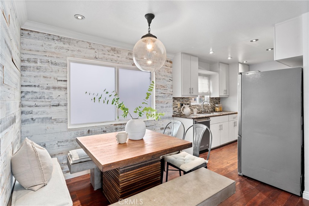 3604 Westwood Boulevard 203