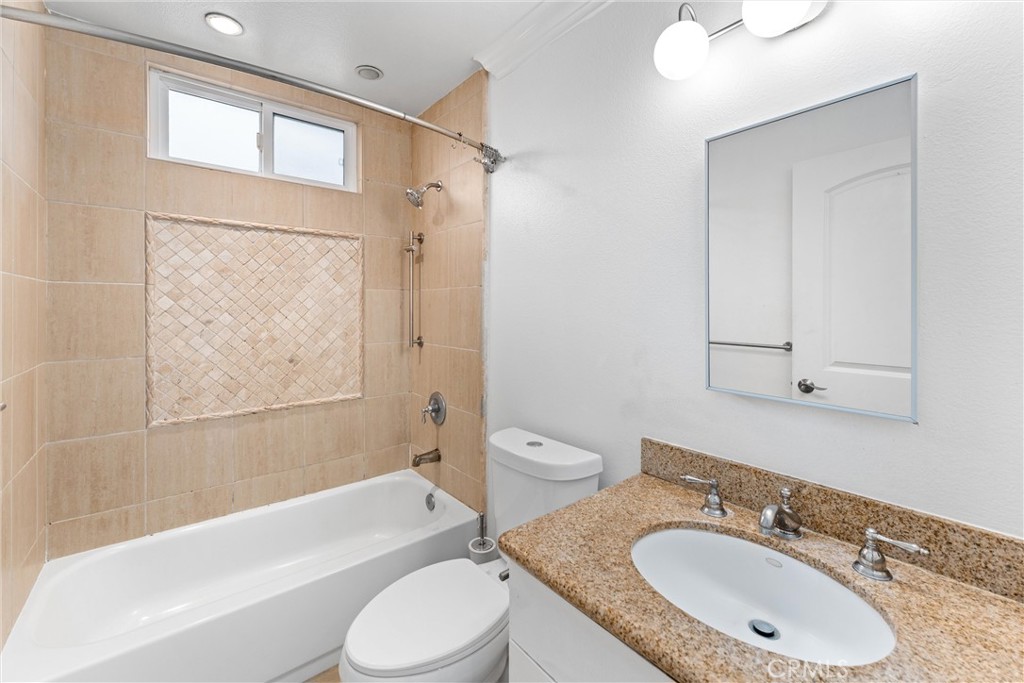 3604 Westwood Boulevard 203