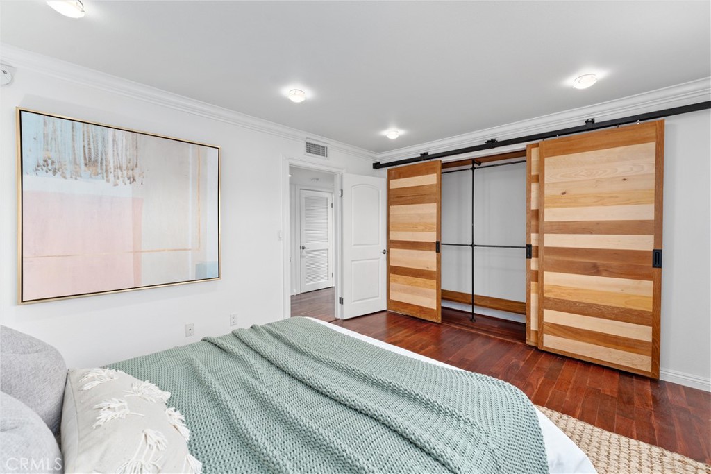 3604 Westwood Boulevard 203