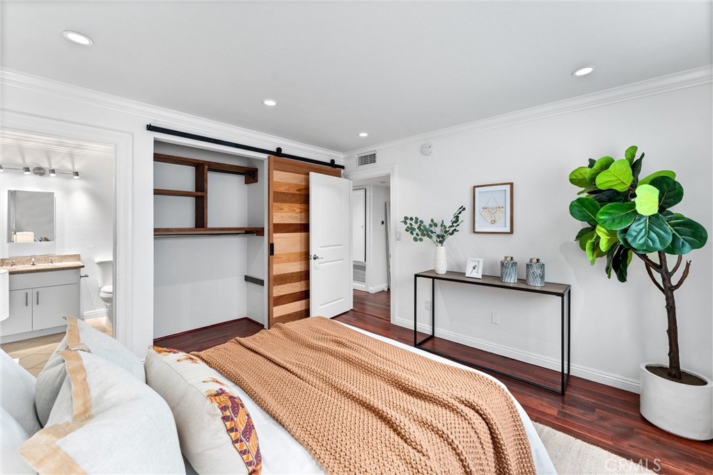 3604 Westwood Boulevard 203