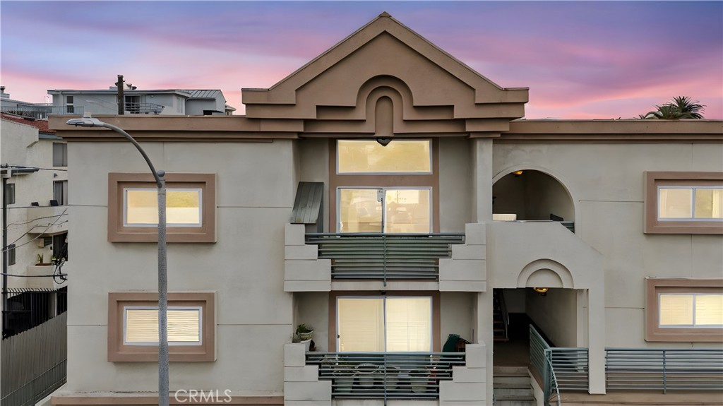 3604 Westwood Boulevard 203