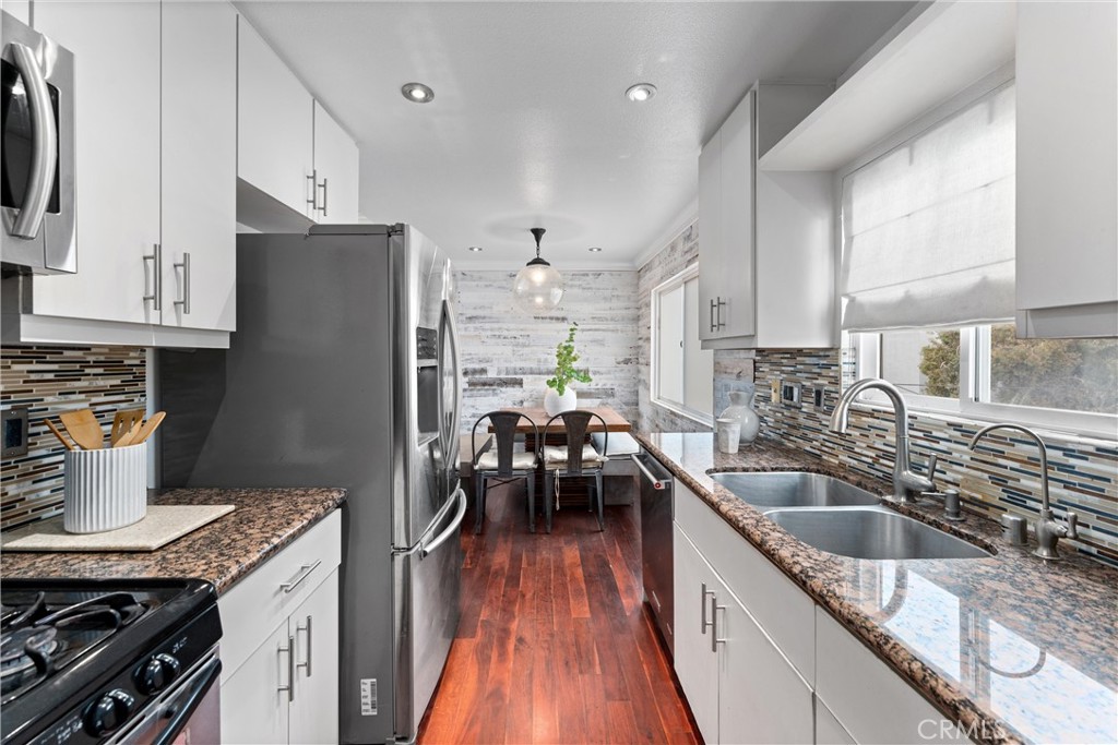 3604 Westwood Boulevard 203