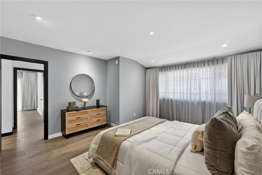 2425 Capetown