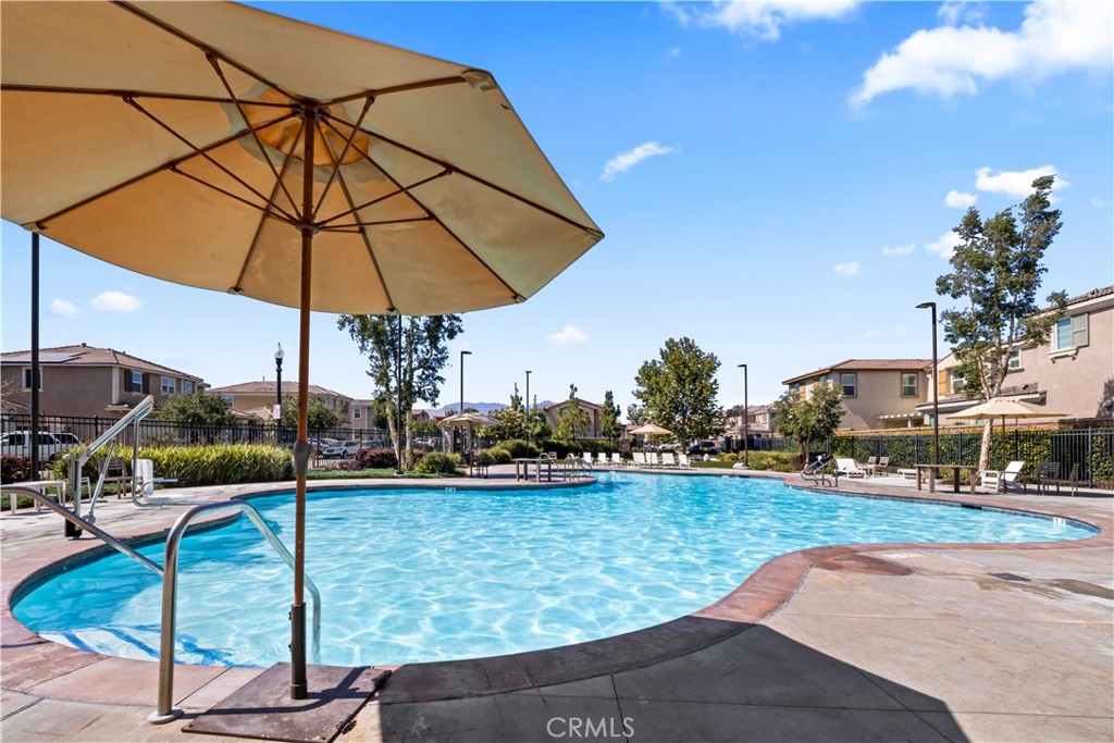 3147 E Yellowstone Drive