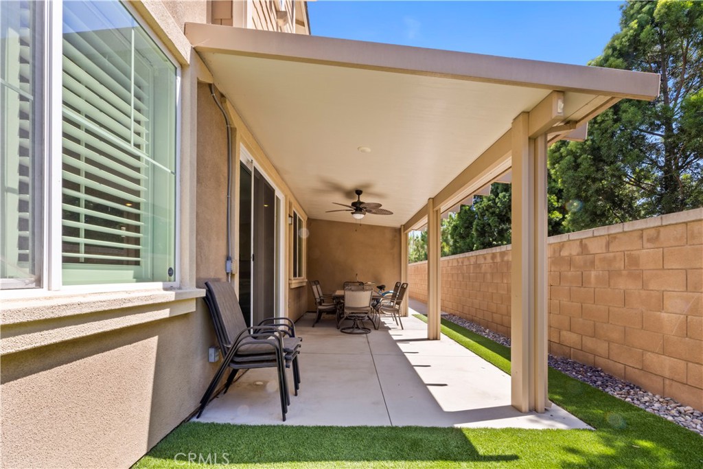 3147 E Yellowstone Drive