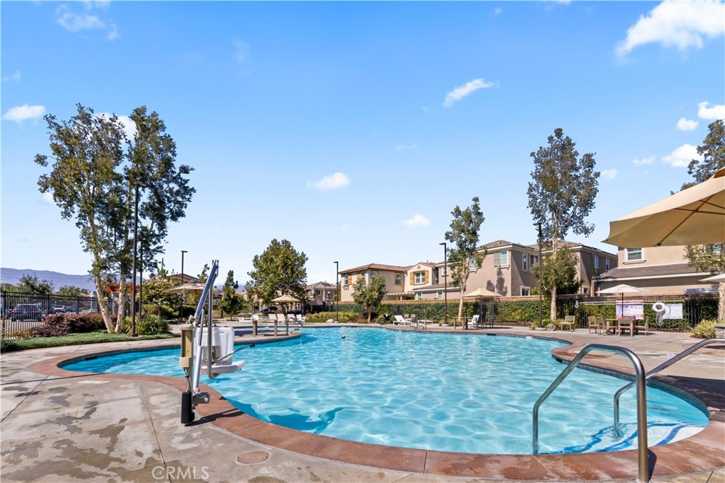 3147 E Yellowstone Drive
