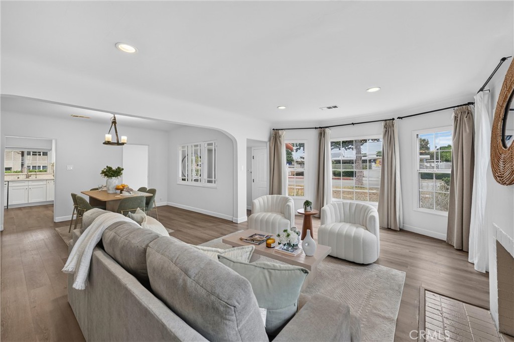 300 N Marengo Ave