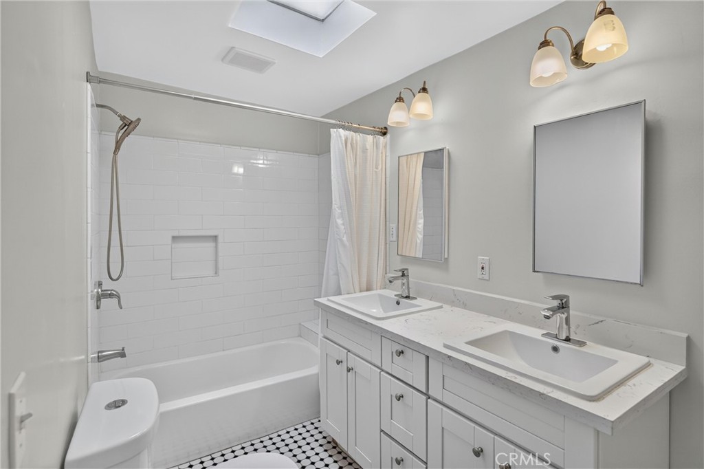 300 N Marengo Ave
