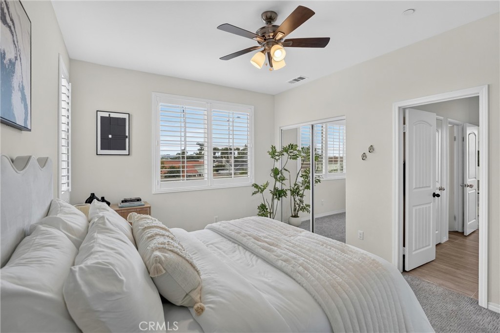 1115 N Vecino