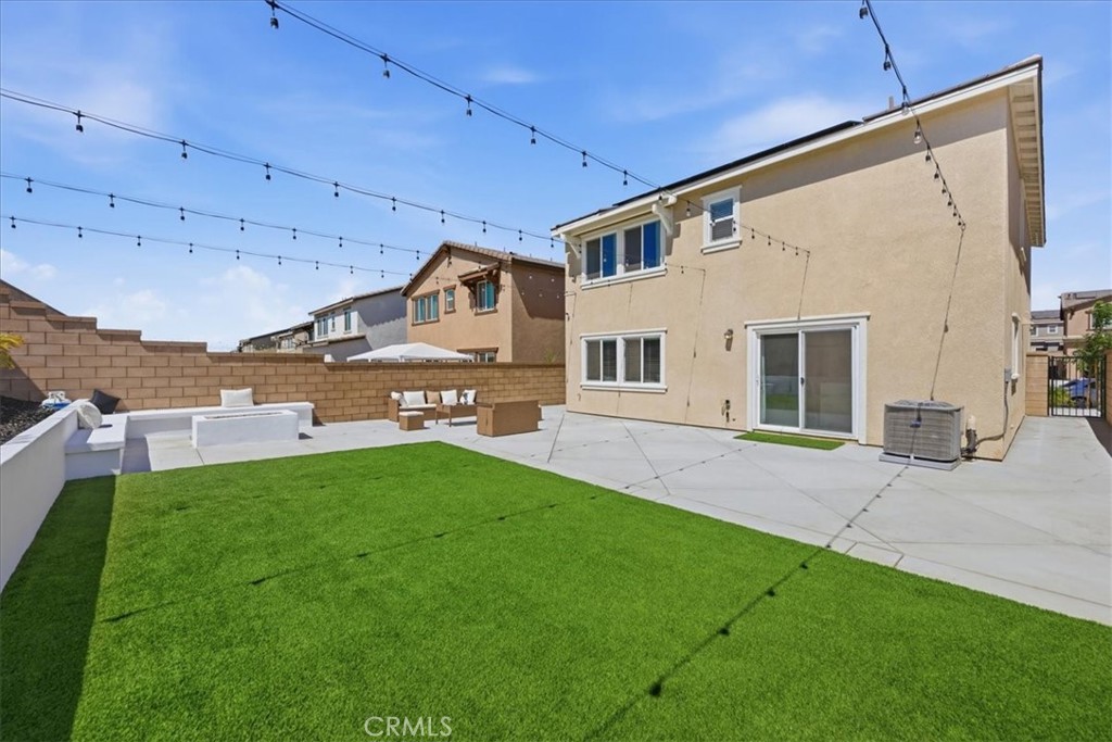 8252 Peachwillow Court