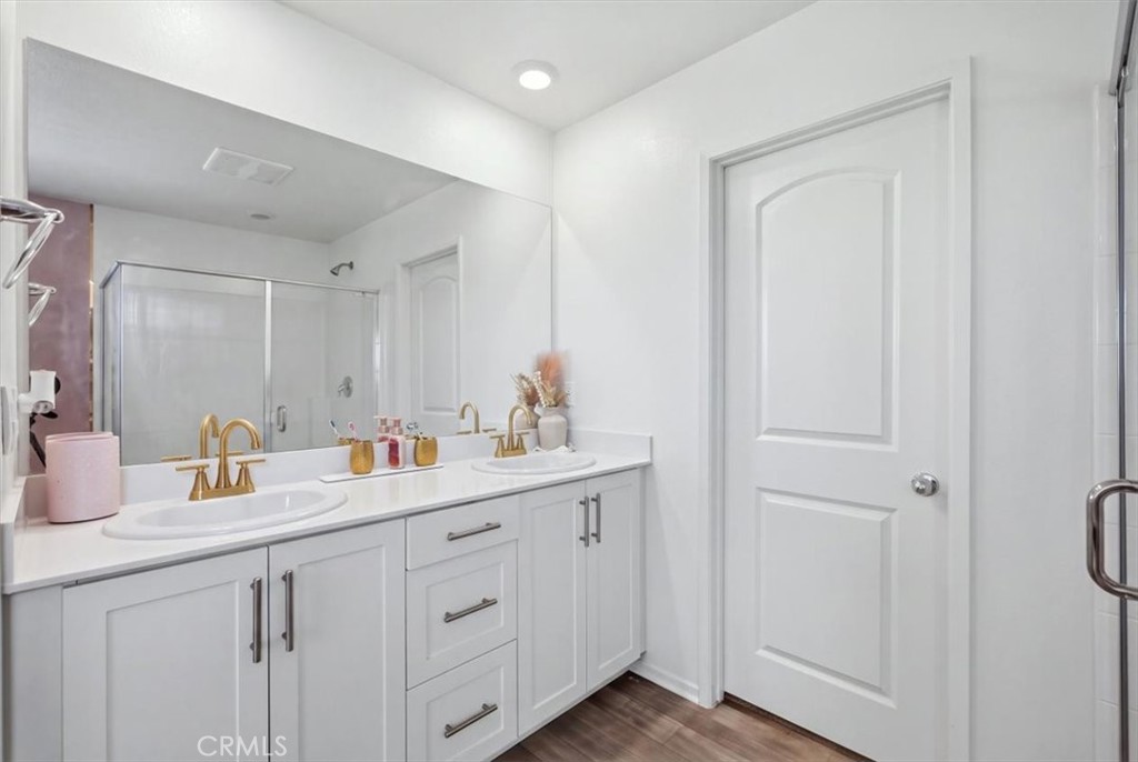 8252 Peachwillow Court